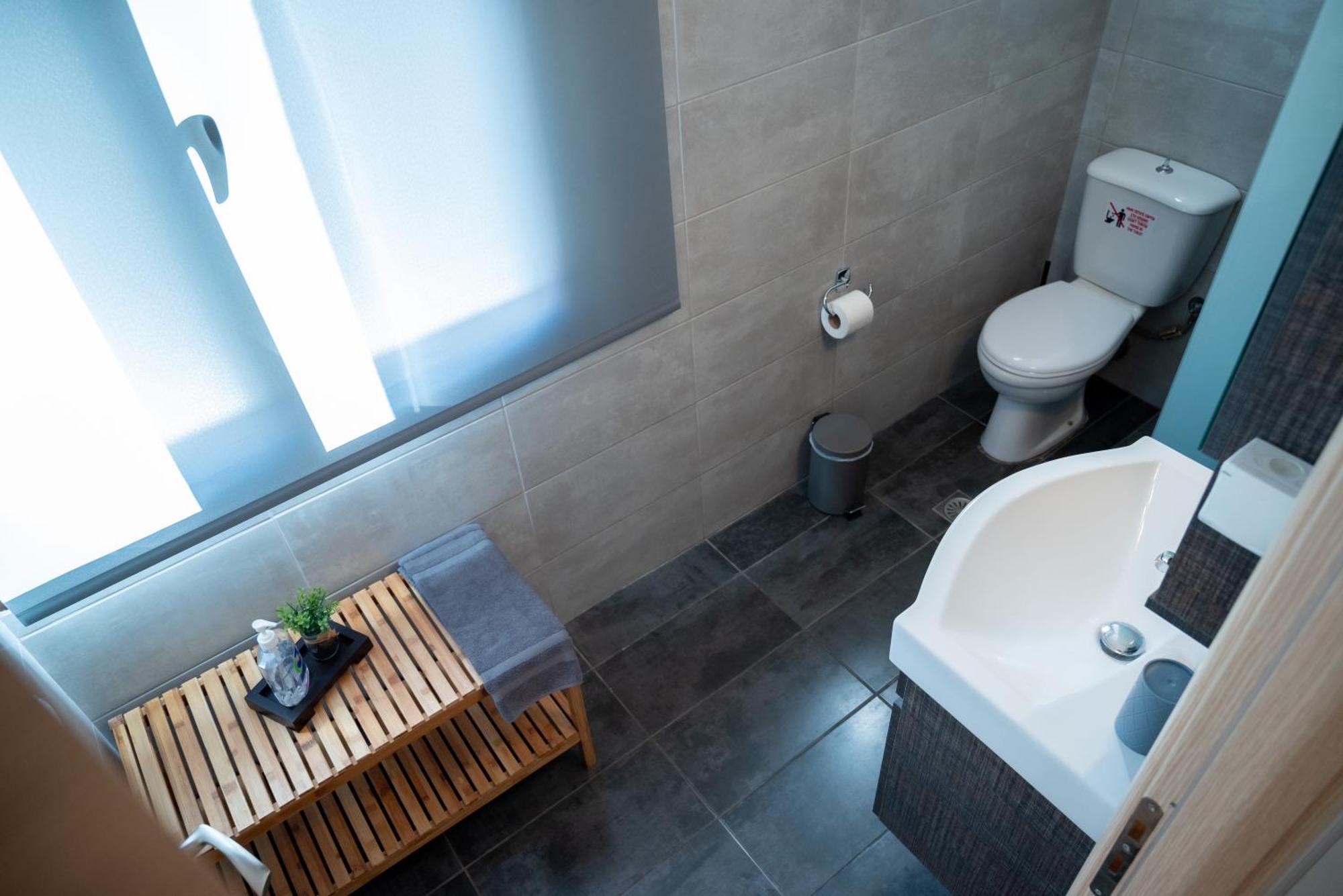 Mare I - Studio In Old Harbor Chania  Ngoại thất bức ảnh